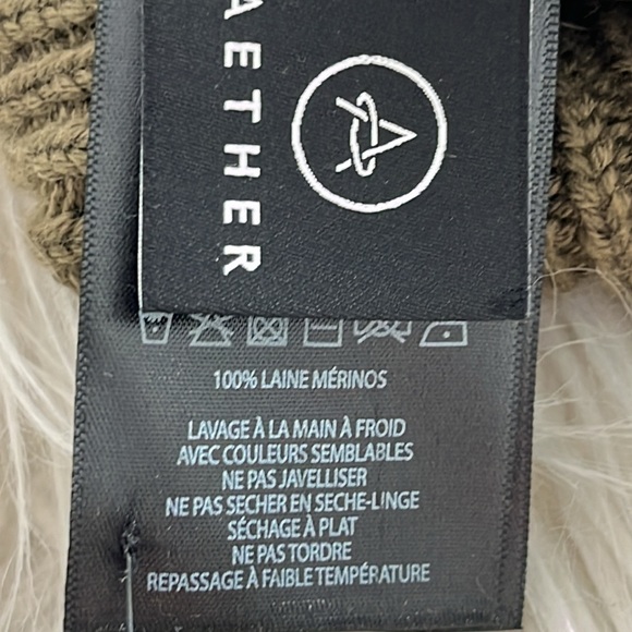 Aether Merino Peak Beanie - Picture 4 of 6